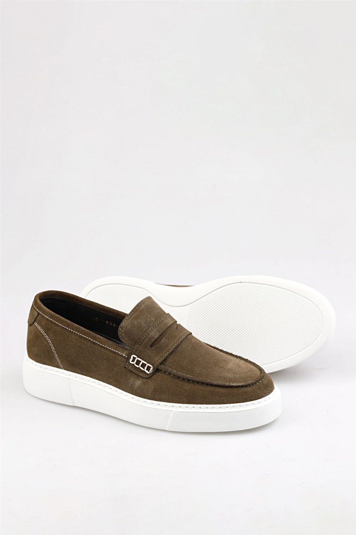 Eva Taban Loafer With Strap
