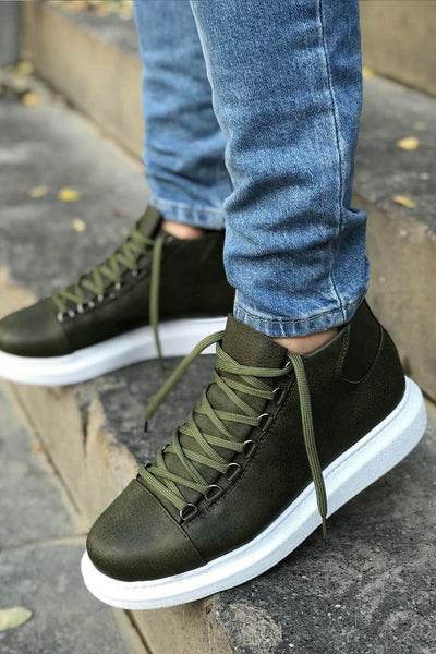 Rugged Classic Sneakers