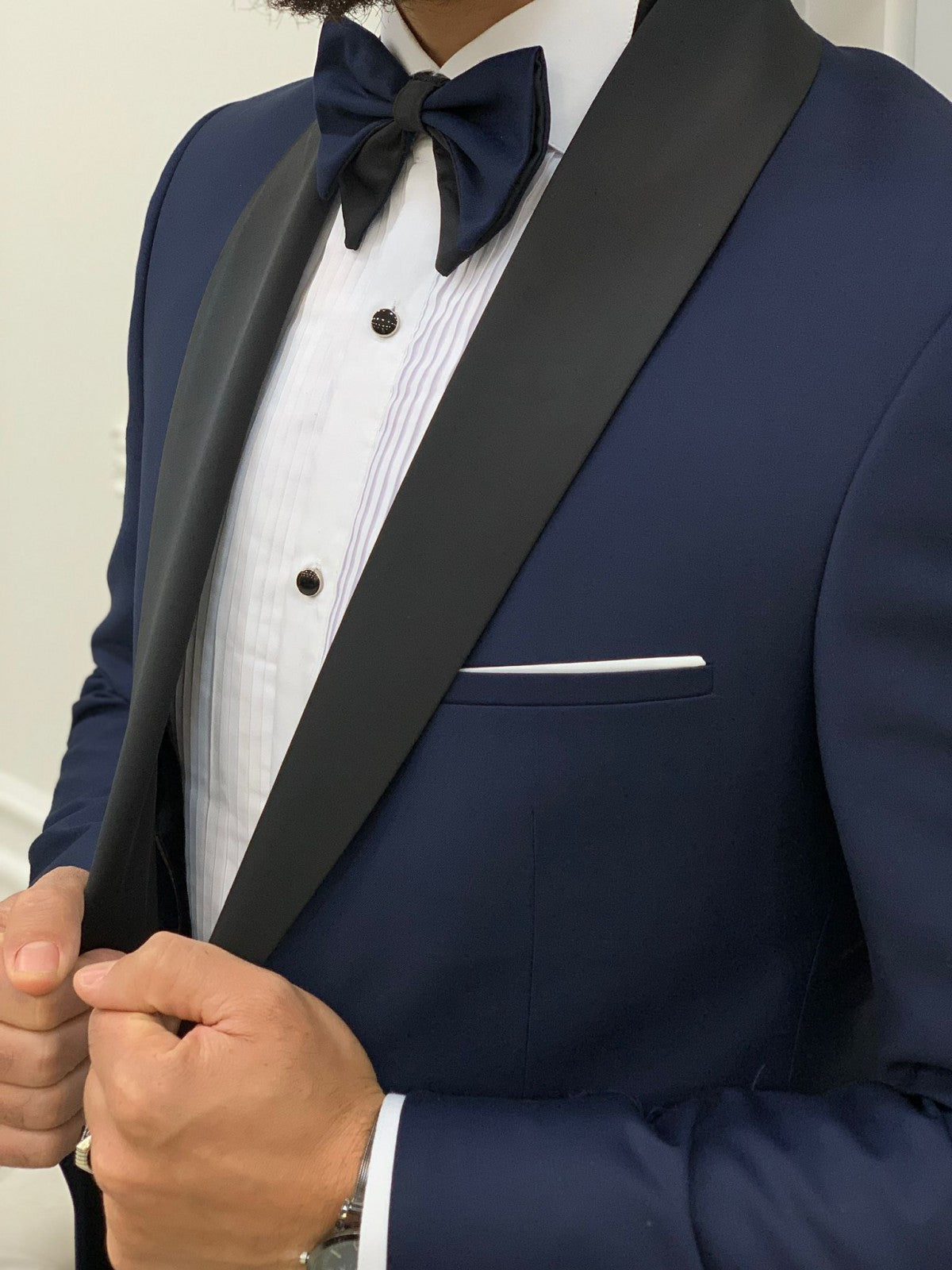 Navy Blue Shawl Collar Italian Cut Men's Groom Suit
